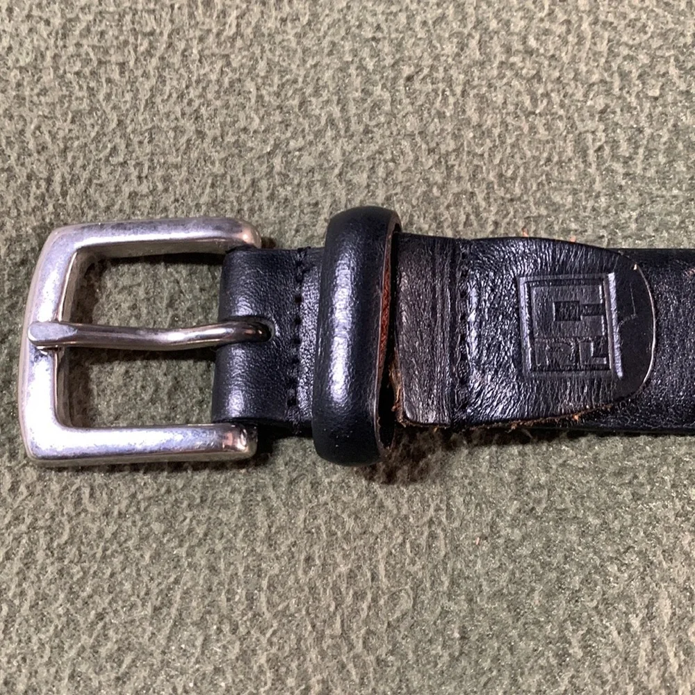 Men’s Chaps black leather dress belt.  Silver buckle.  Size 38 - Picture 2 of 9